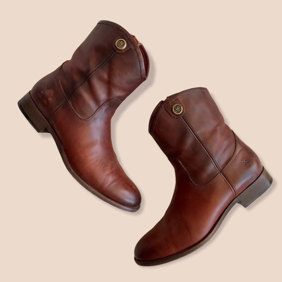 Frye Melissa Button 2 Short Leather Ankle Booties - Picture 9 of 16